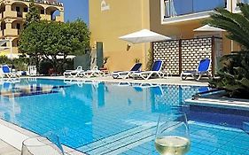 Hotel Paradiso